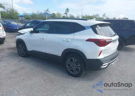 2023 Kia Seltos S z USA, uszkodzony, nr VIN KNDEU2AA8P7432432